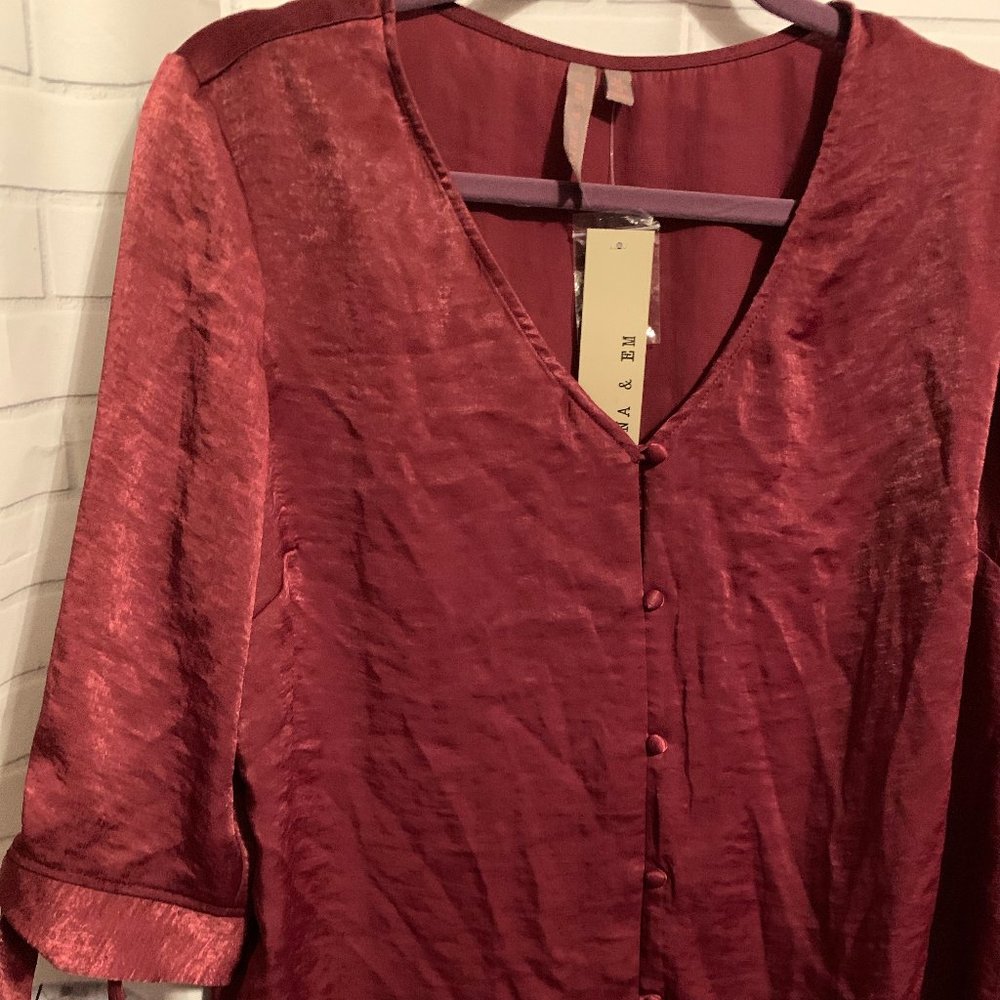 NWT Brina & Em Burgundy Tunic Blouse 3/4 sleeves SZ M